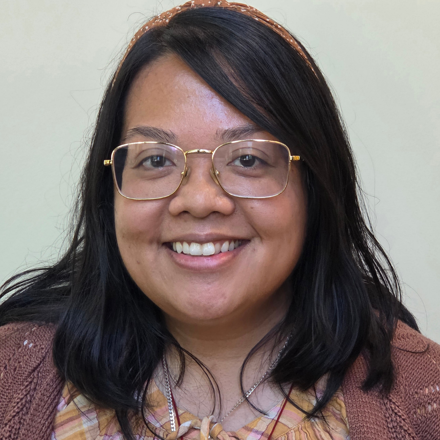 Maeka  De La Torre